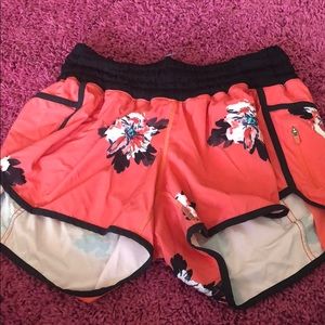 lululemon coral shorts
